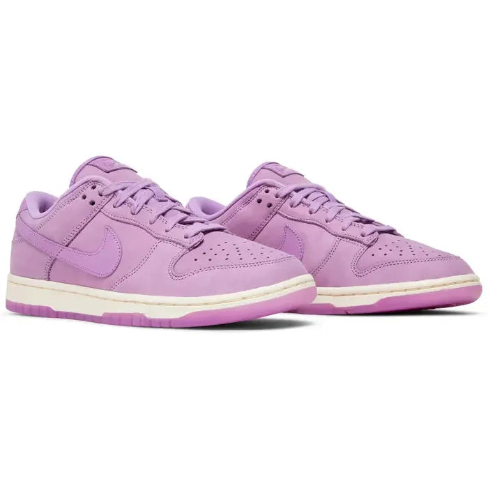 Dunk Low (W) "Rush Fuchsia" [DV7415-500]