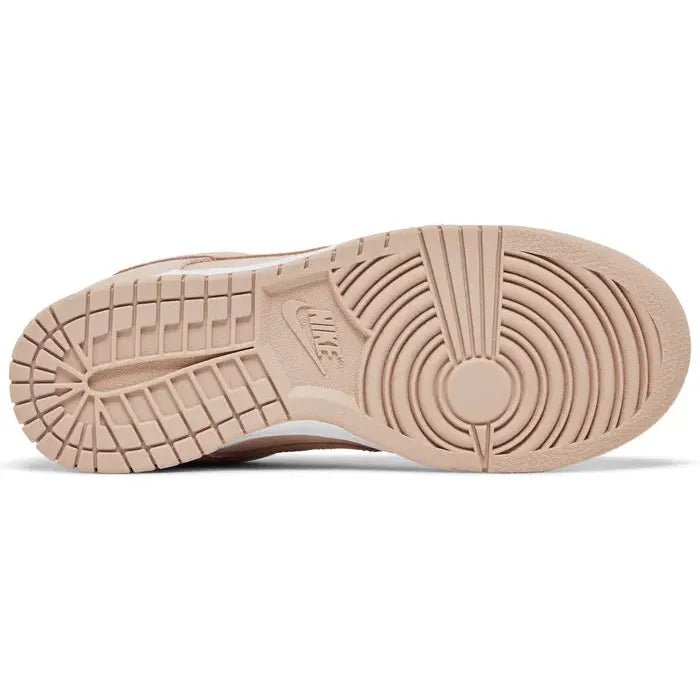 Dunk Low (W) "Pink Oxford" [DV7415-600]