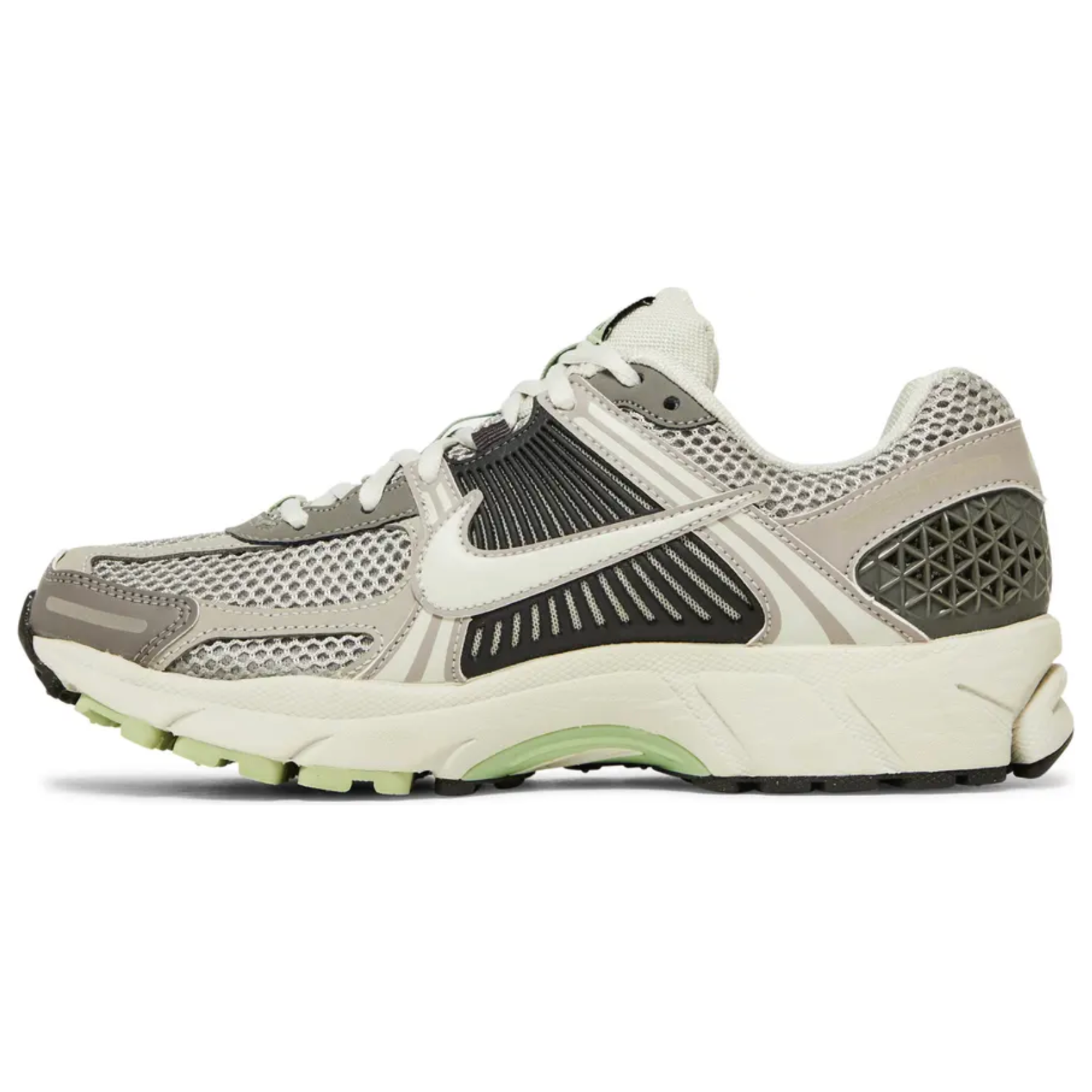 Zoom Vomero (W) "Cobblestone Flat Pewter" [FB8825-001]